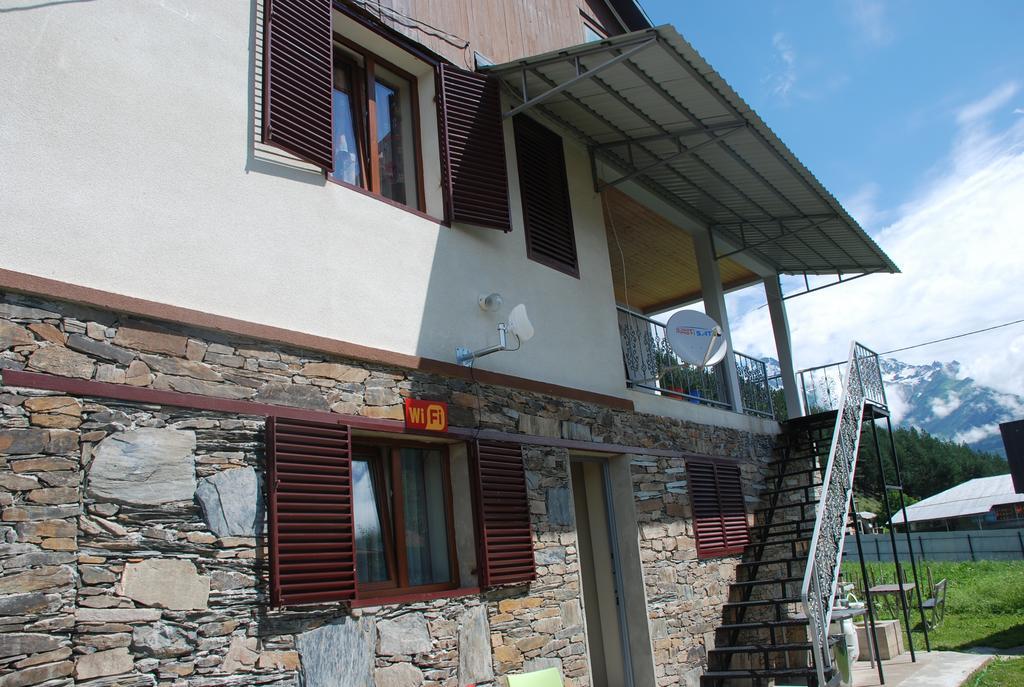 Guest House Lasili Mestia Exterior foto