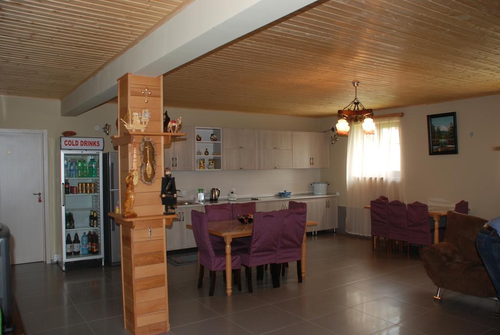 Guest House Lasili Mestia Exterior foto