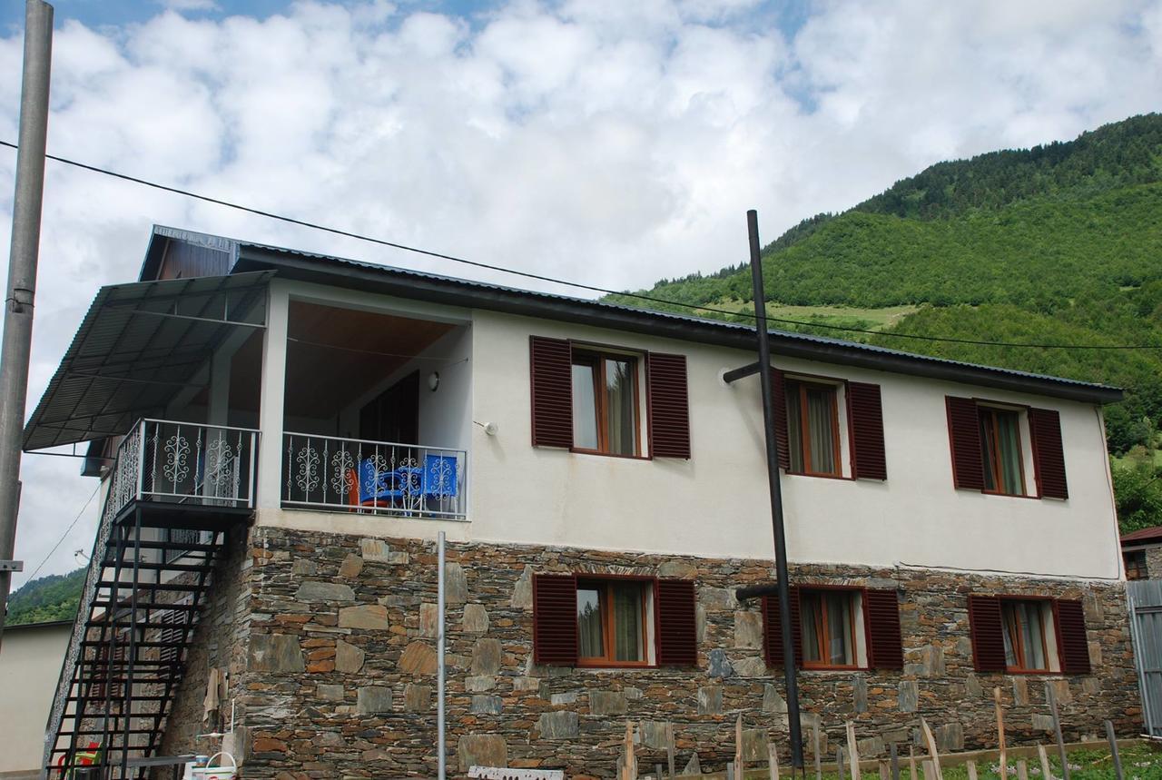 Guest House Lasili Mestia Exterior foto